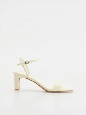 Reserved - Sandały na obcasie - biały