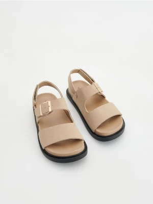 Reserved - Sandały z imitacji skóry - beżowy