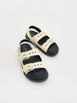 Reserved - Sandały z imitacji skóry - złamana biel