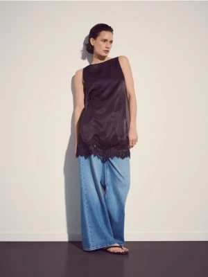 Reserved - Satynowa sukienka z koronką - brązowy