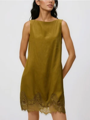 Reserved - Satynowa sukienka z koronką - oliwkowy