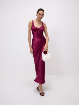 Reserved - Satynowa sukienka z wiskozy - burgundowy