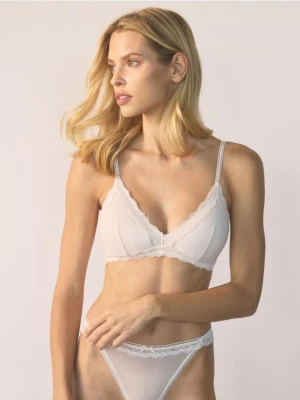 Reserved - Siateczkowy biustonosz - kremowy