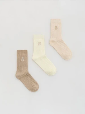 Reserved - Skarpetki z haftem 3 pack - złamana biel