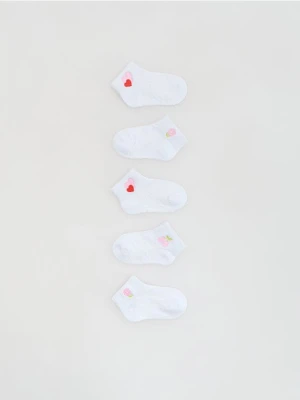 Reserved - Skarpetki z haftem 5 pack - biały
