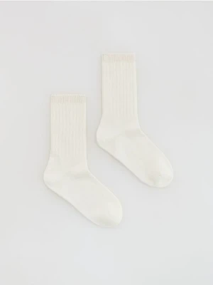 Reserved - Skarpetki z wełną i domieszką kaszmiru - biały
