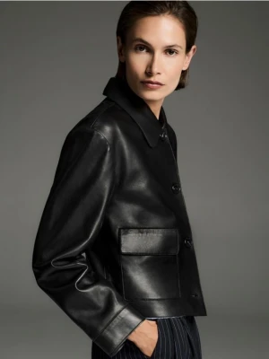 Reserved - Skórzana kurtka z kołnierzem - czarny