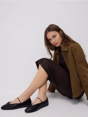 Reserved - Skórzane baleriny z paskiem - czarny