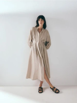 Reserved - Skórzane klapki z klamrami - brązowy