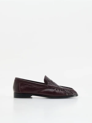 Reserved - Skórzane loafersy - mahoniowy