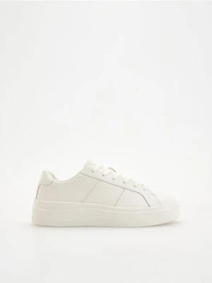 Reserved - Skórzane sneakersy - biały