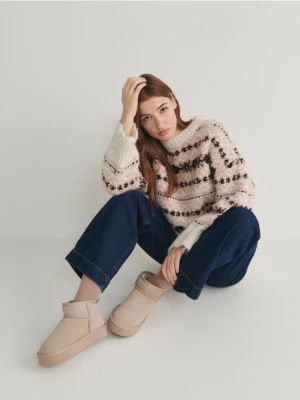 Reserved - Skórzane śniegowce na platformie - beżowy