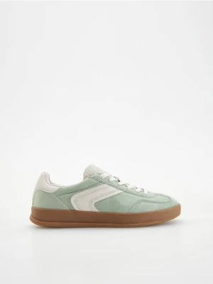 Reserved - Sneakersy na płaskiej podeszwie - jasnozielony