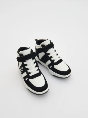 Reserved - Sneakersy z łączonych materiałów - biały