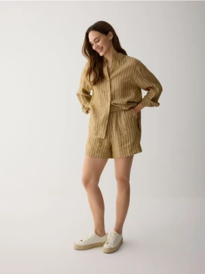 Reserved - Sneakersy z plecioną podeszwą - biały