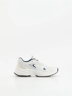 Reserved - Sneakersy z siateczką - jasnoszary