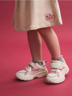 Reserved - Sneakersy z zapięciem na rzep - beżowy