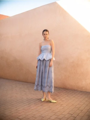 Reserved - Spódnica maxi z haftowanymi kwiatami - jasnoniebieski