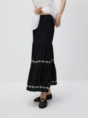 Reserved - Spódnica maxi z ozdobnym haftem - czarny