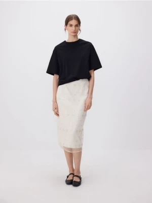 Reserved - Spódnica midi z cekinami - złamana biel