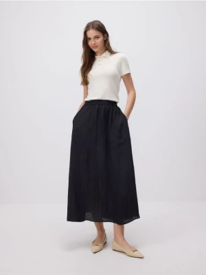 Reserved - Spódnica midi z gniecionej tkaniny - czarny