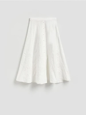 Reserved - Spódnica midi z haftem - biały