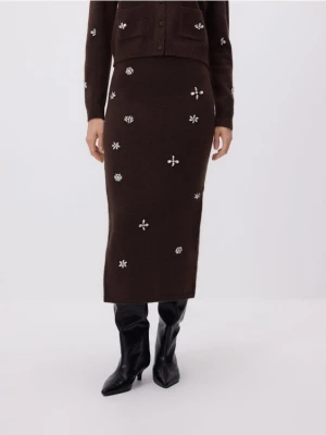 Reserved - Spódnica midi z ozdobnymi aplikacjami - brązowy