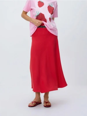 Reserved - Spódnica midi z paskiem - czerwony