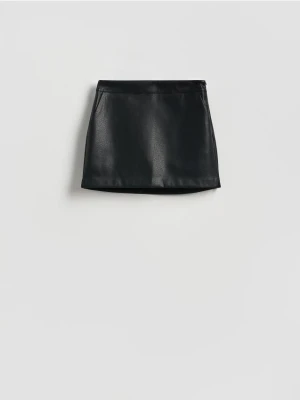 Reserved - Spódnico-szorty z imitacji skóry - czarny