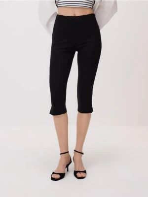 Reserved - Spodnie capri - czarny