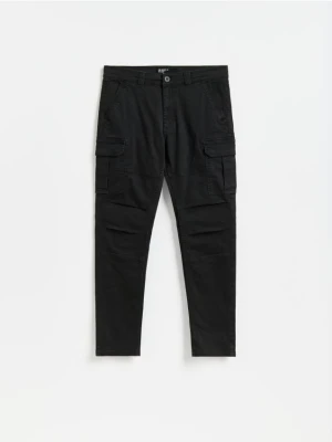Reserved - Spodnie cargo slim - czarny