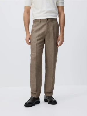 Reserved - Spodnie chino regular z lnem - brązowy