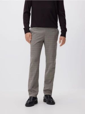 Reserved - Spodnie chino slim fit - beżowy