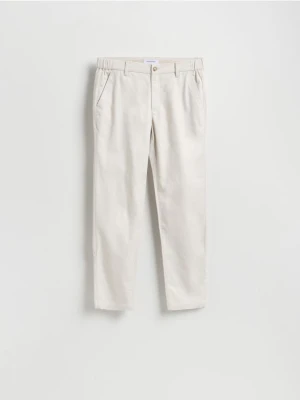 Zdjęcie produktu Reserved - Spodnie chino slim fit - beżowy