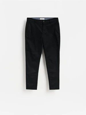 Reserved - Spodnie chino slim fit - czarny