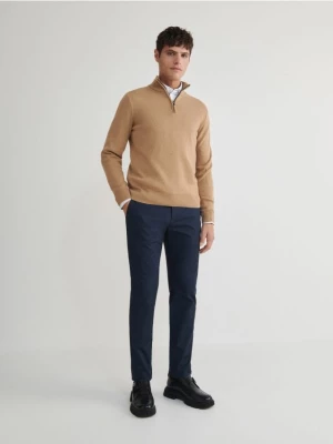 Reserved - Spodnie chino slim fit - granatowy