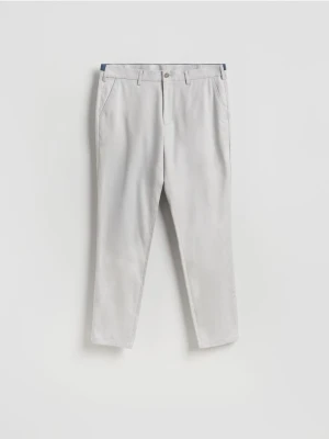 Reserved - Spodnie chino slim fit - jasnoszary