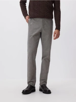 Reserved - Spodnie chino slim fit - szary
