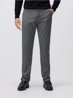 Reserved - Spodnie chino slim fit - szary
