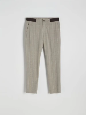 Zdjęcie produktu Reserved - Spodnie chino slim fit w kratę - beżowy