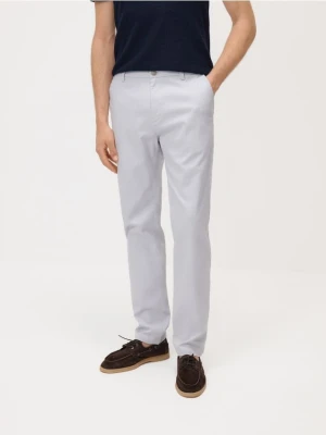 Reserved - Spodnie chino slim - lawendowy