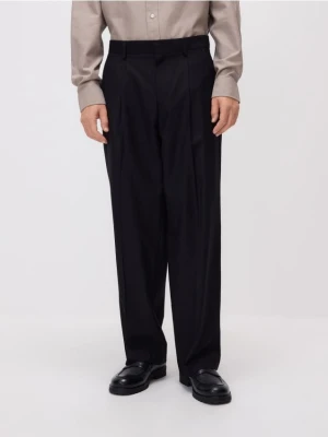 Reserved - Spodnie chino wide leg - czarny