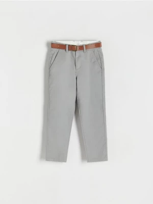 Reserved - Spodnie chino z paskiem - jasnoszary