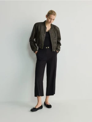 Reserved - Spodnie culotte z kantem - czarny