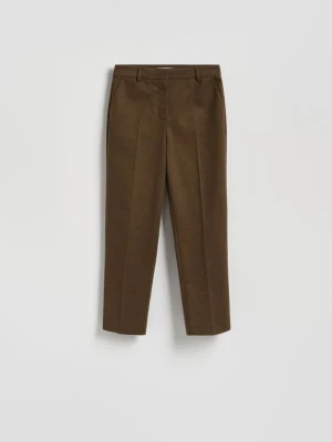 Reserved - Spodnie cygaretki - oliwkowy
