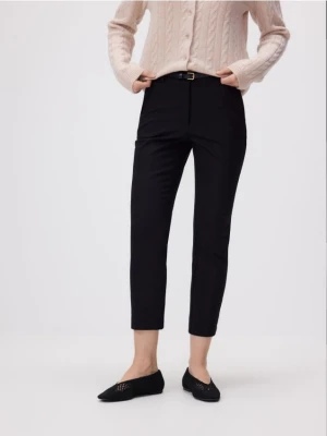 Reserved - Spodnie cygaretki z paskiem - czarny