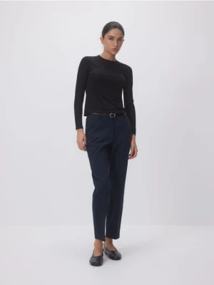 Reserved - Spodnie cygaretki z paskiem - granatowy