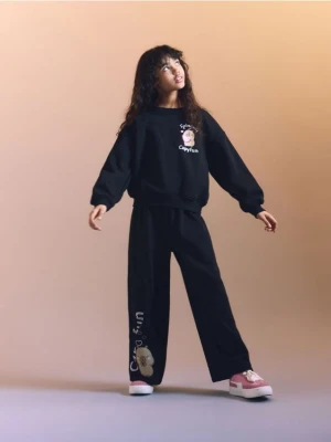 Reserved - Spodnie dresowe CapyFun - czarny