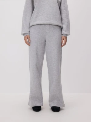 Zdjęcie produktu Reserved - Spodnie dresowe - jasnoszary