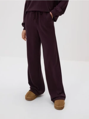 Reserved - Spodnie dresowe long leg - ciemnofioletowy